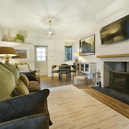 2 Bed In Oc-lr063 آمبيلسايد