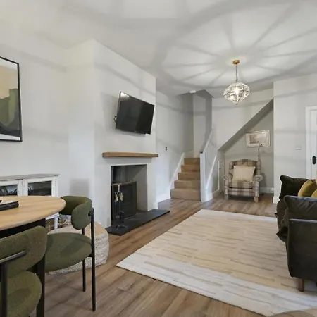 بيت للعطل 2 Bed In Oc-lr063 آمبيلسايد
